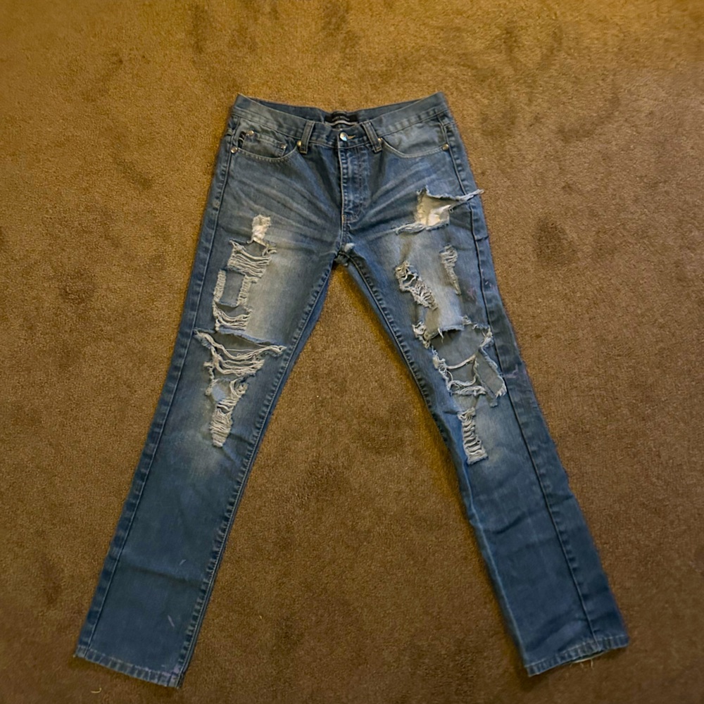 Maxi Milan mens destroyed denim jeans. Size 34 x 34.